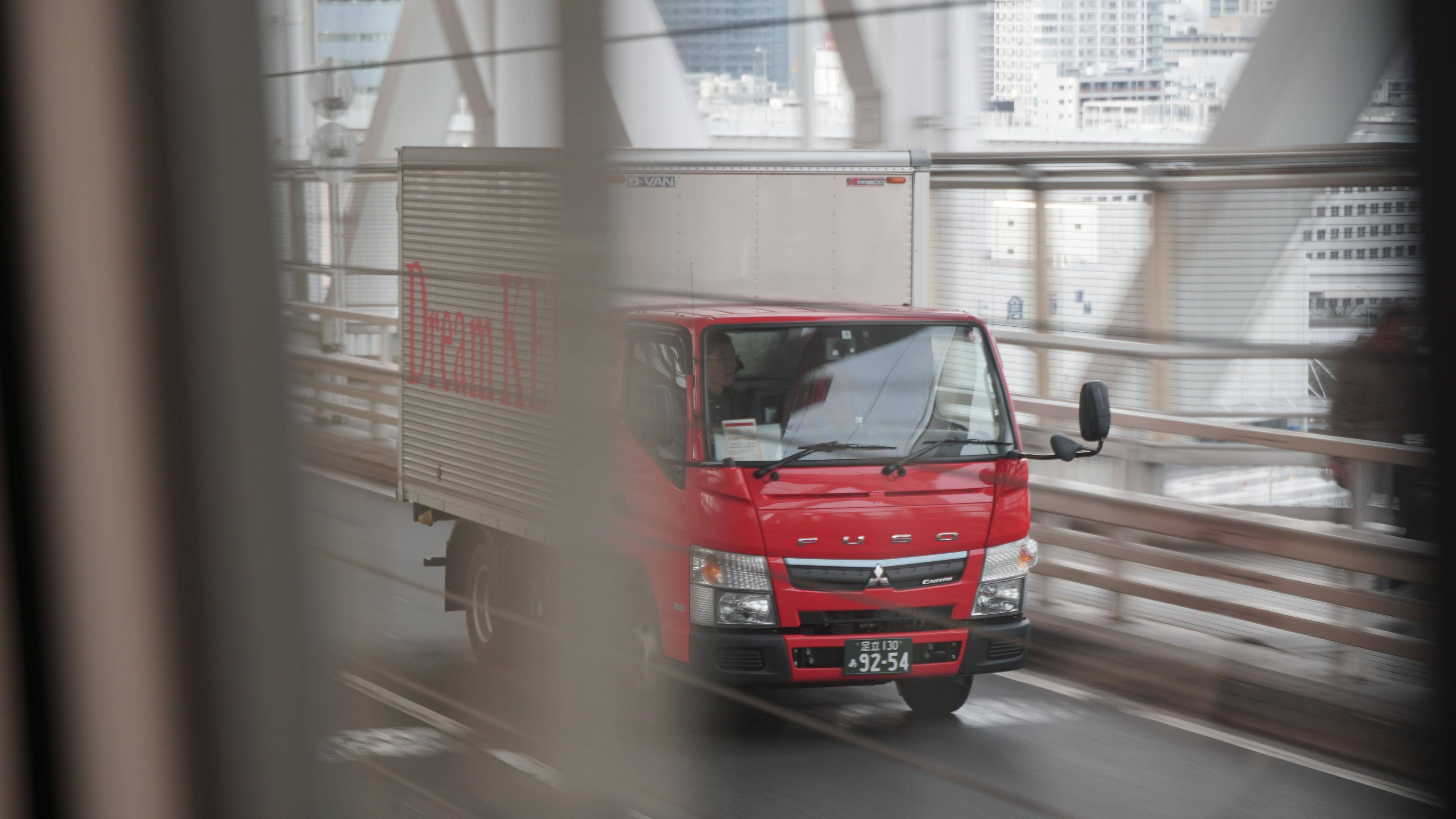 尾澤運送有限会社 中型・準中型ドライバー（正社員） ー鳥取県米子市｜ドライバー求人ならクロスワークの画像