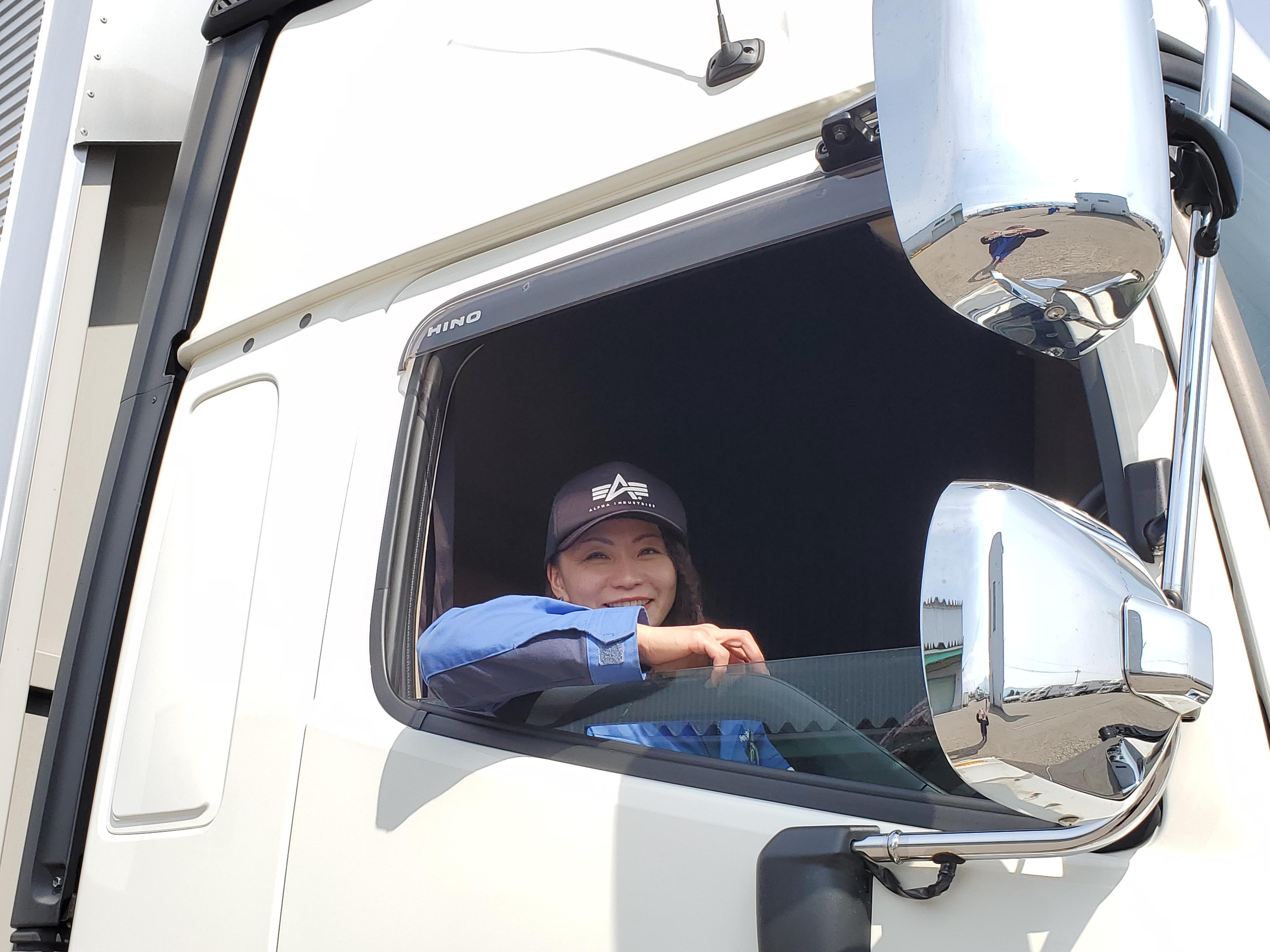 南砺物流株式会社 中型トラックドライバー（正社員） ー富山県南砺市｜ドライバー求人ならクロスワークの画像