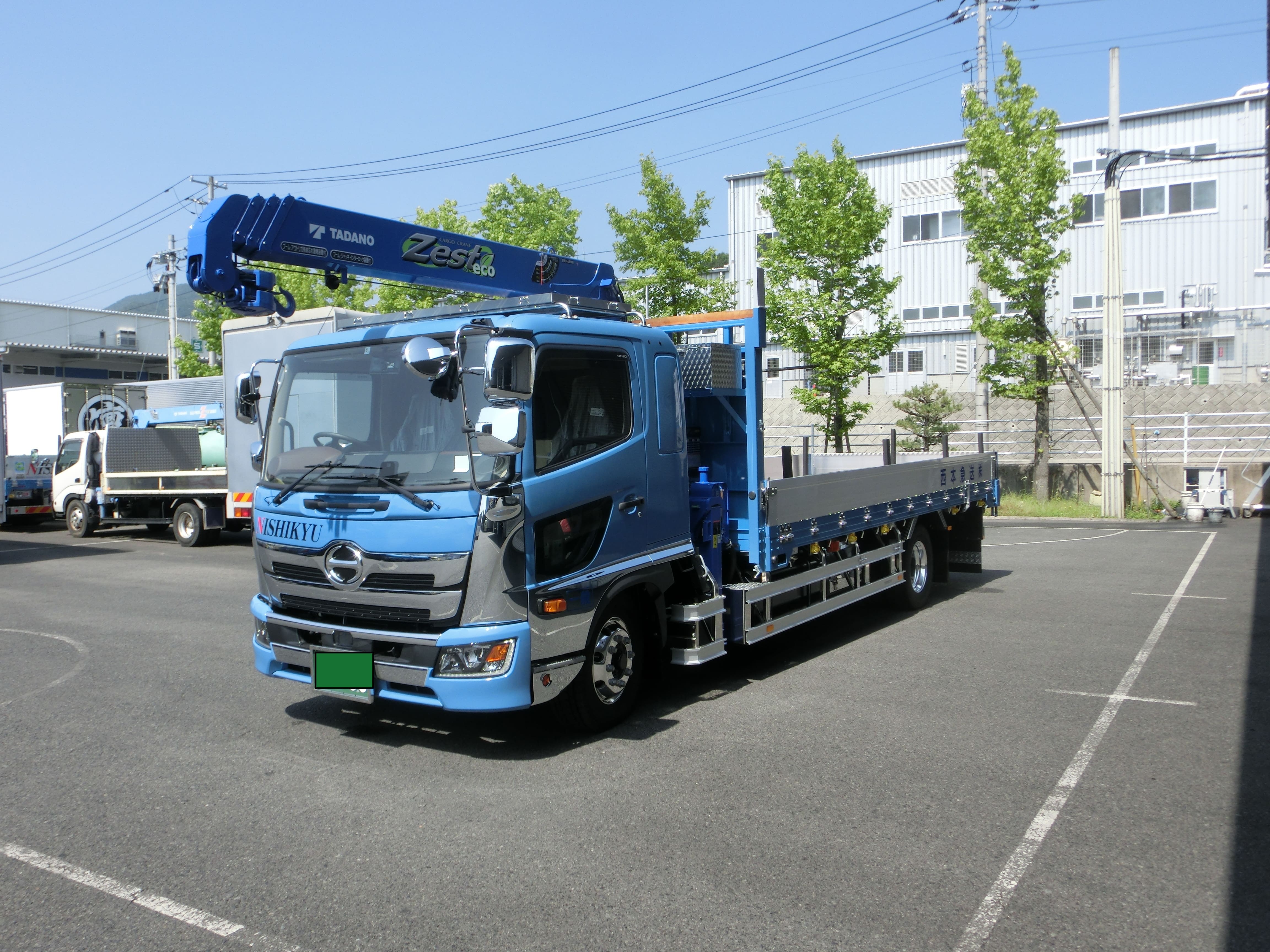 西本急送株式会社の中型ユニック車ドライバー求人（正社員）の画像